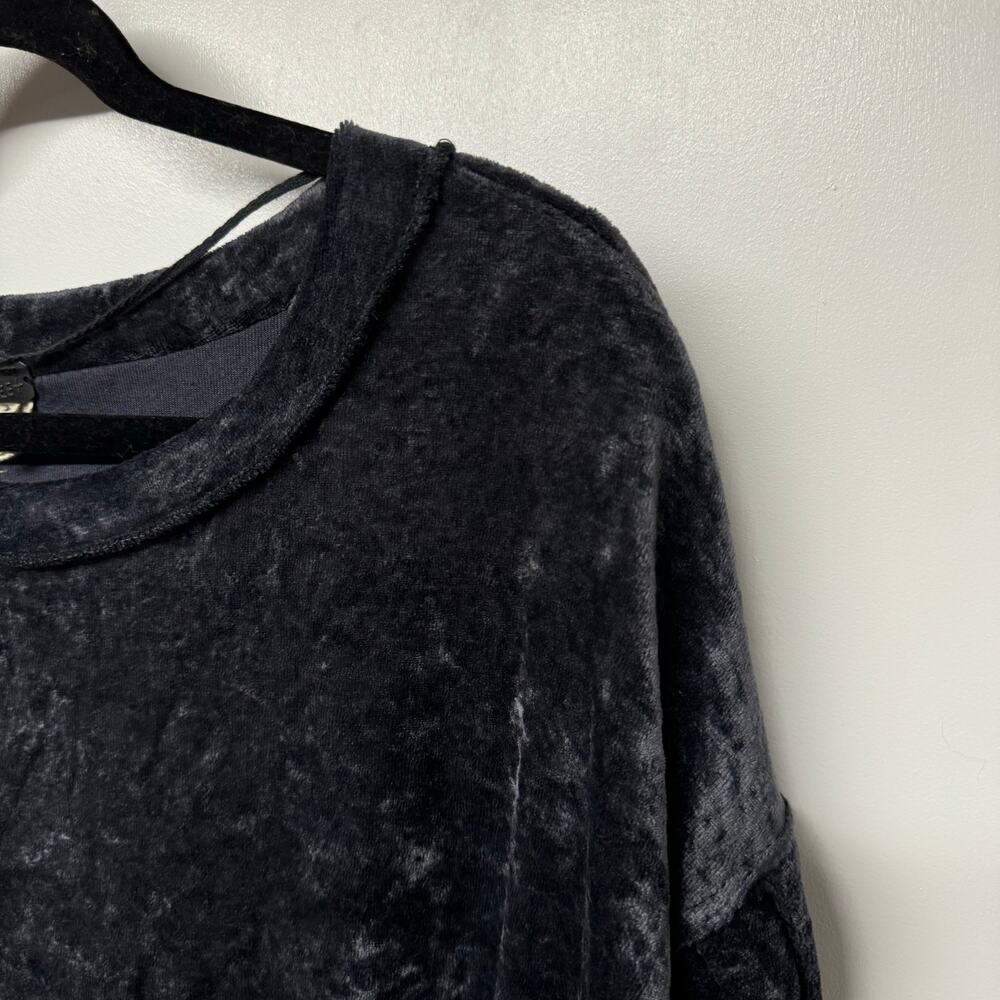 We the Free People Velvet Pullover Sweatshirt Long Sleeve Gray Small Sweater - Picture 3 of 7